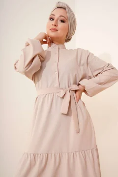 فستان حجاب رائع ذو ياقة وأزرار - Фото 2