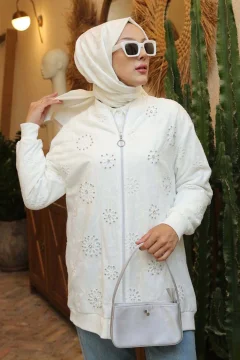 سترة نسائي مطرزة باللون الابيض - Фото 2