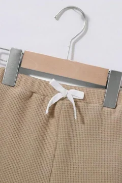 طقم شورت أطفال صيفي منقوش بلون بيج - Фото 6