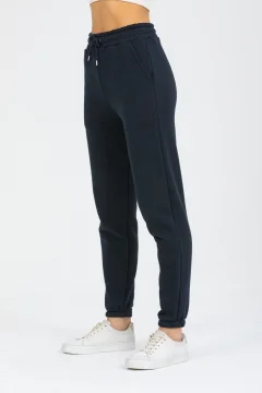 بنطال رياضي نسائي باللون الأزرق الداكن - Фото 6