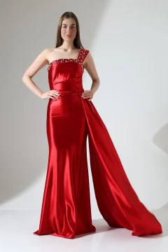 فستان سهرة ستان احمر مع تطريز فضي - Фото 2