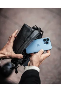 حقيبة يد رجالية من الجلد الطبيعي باللون الأسود الفاخر - Фото 2