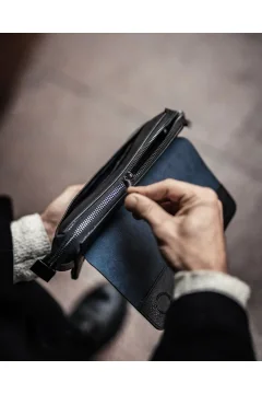 حقيبة يد رجالية من الجلد الطبيعي باللون الأسود الفاخر - Фото 4