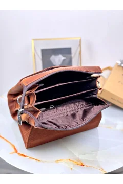 حقيبة يد من جلد بتصميم عصري - Фото 4