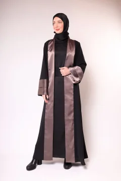 عباية ساتان اسود بكنار نحاسي - Фото 4