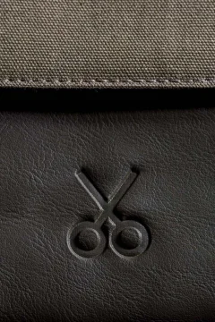 حقيبة ظهر للجنسين باللون الزتوني الغامق - Фото 5