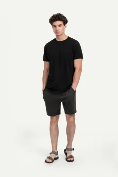 تي شيرت بقصة عادية للجنسين باللون الاسود - Фото 7