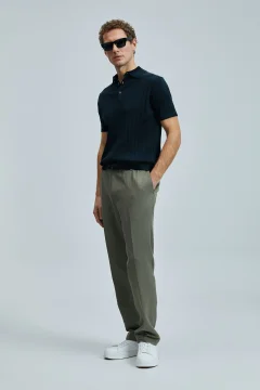 سترة قطنية للرجال جريئة باللون الأسود - Фото 6