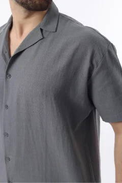 طقم قميص وبنطال رجالي باللون الرمادي - Фото 7