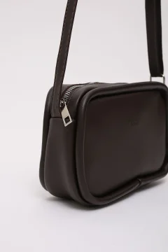 حقيبة كتف نسائي باللون القهوة - Фото 8