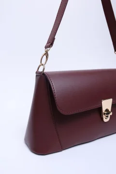 حقيبة مقصورة واحدة مع تفاصيل قفل جلد صناعي أحمر كلاريت - Фото 5