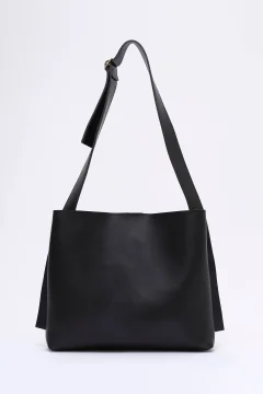 حقيبة يد وكتف باللون الأسود - معها حقيبة مكياج - Фото 7