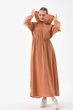 فستان رياضي نسائي صيفي من الكتان مع غطاء للرأس ورباط على الخصر وجيب TABA - Фото 4