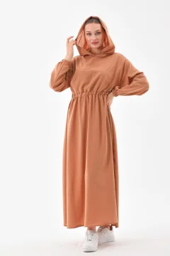 فستان رياضي نسائي صيفي من الكتان مع غطاء للرأس ورباط على الخصر وجيب TABA - Фото 5