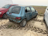 RENAULT CLİO ARKA CAM ÇIKMA