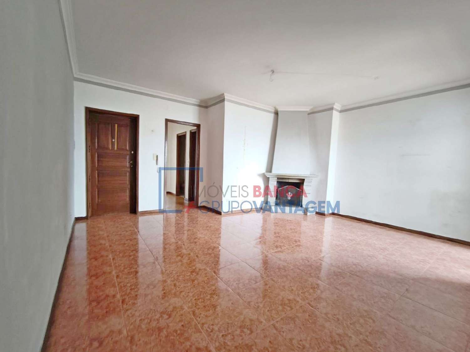 te koop appartement Crestuma Vila Nova De Gaia 3