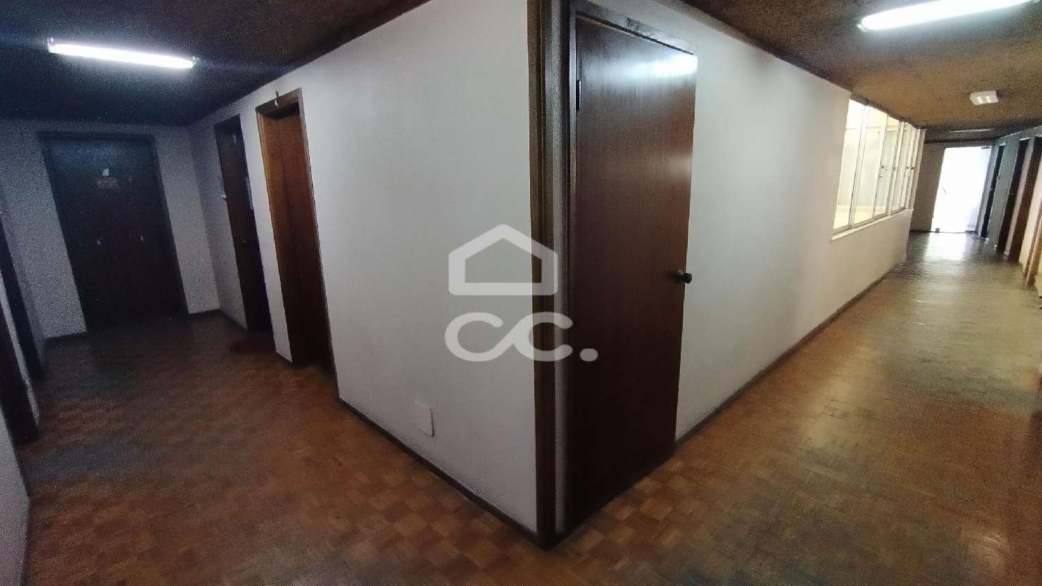  te koop bedrijfsruimte/ kantoor Leiria Leiria 6