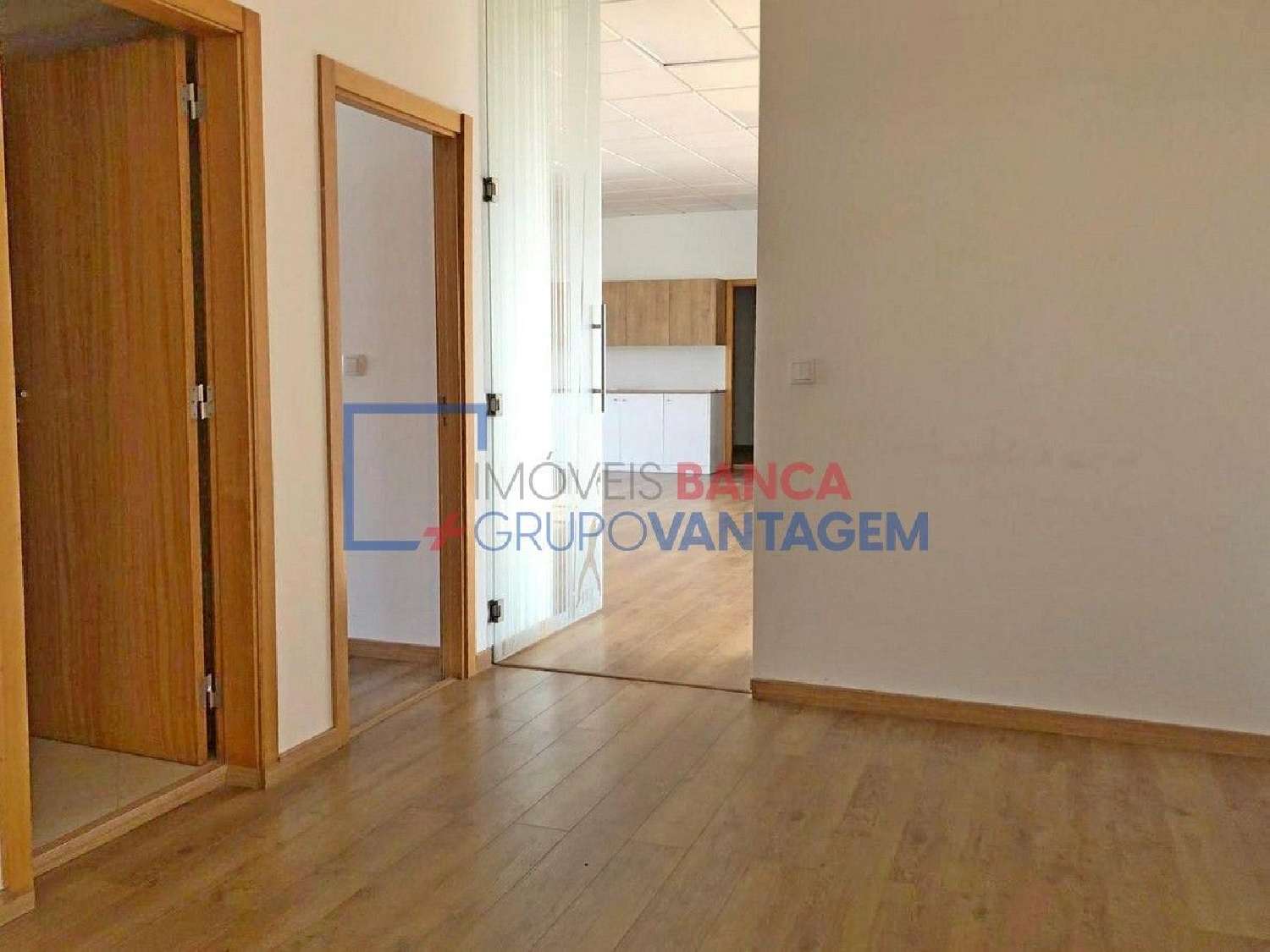  te koop huis Carnaxide Oeiras 1