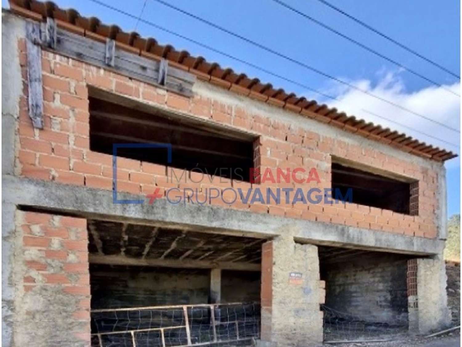  te koop huis Galés Mafra 1