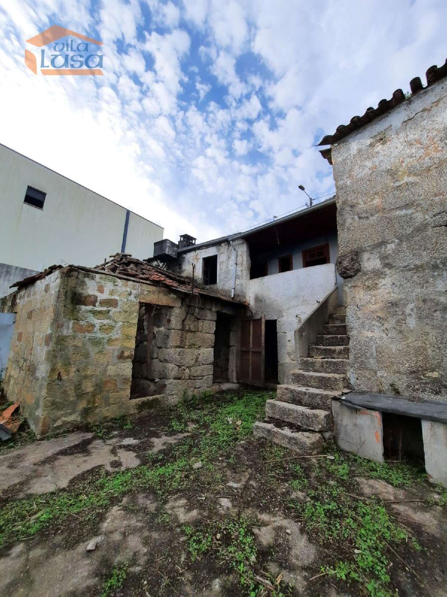  te koop huis Lordelo Paredes 3