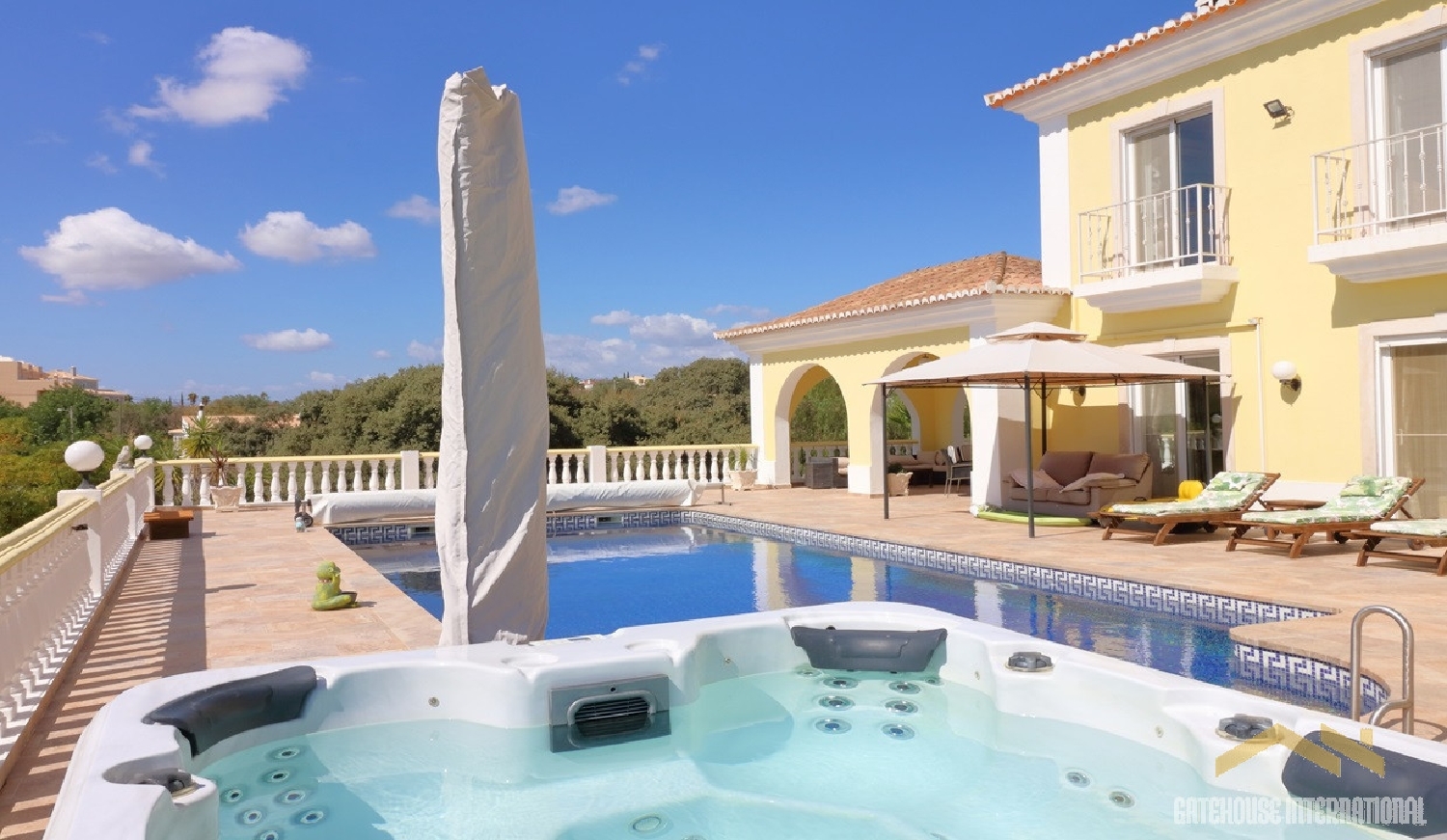  te koop huis Almancil Loulé 3
