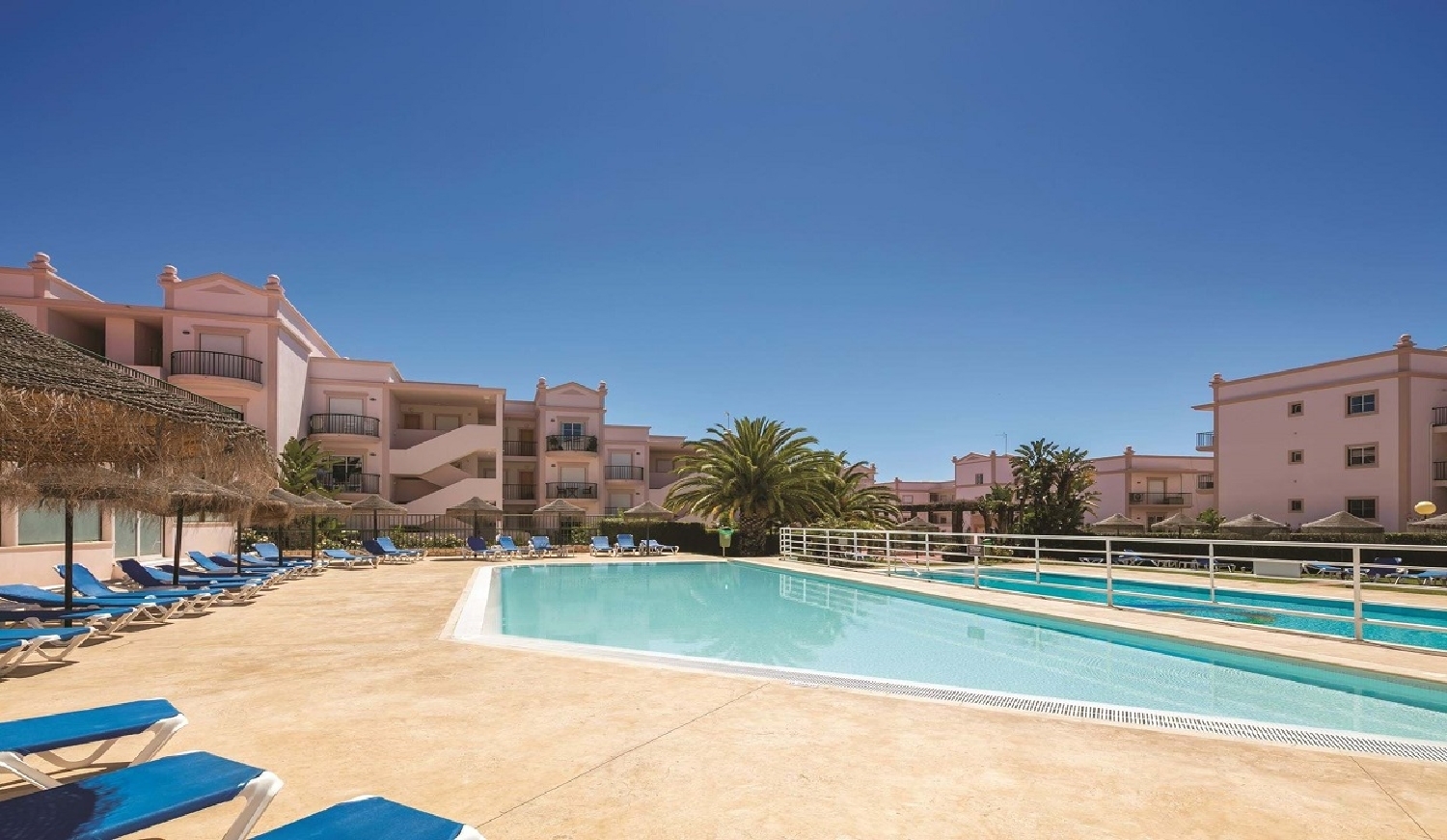 te koop huis Almancil Loulé 2