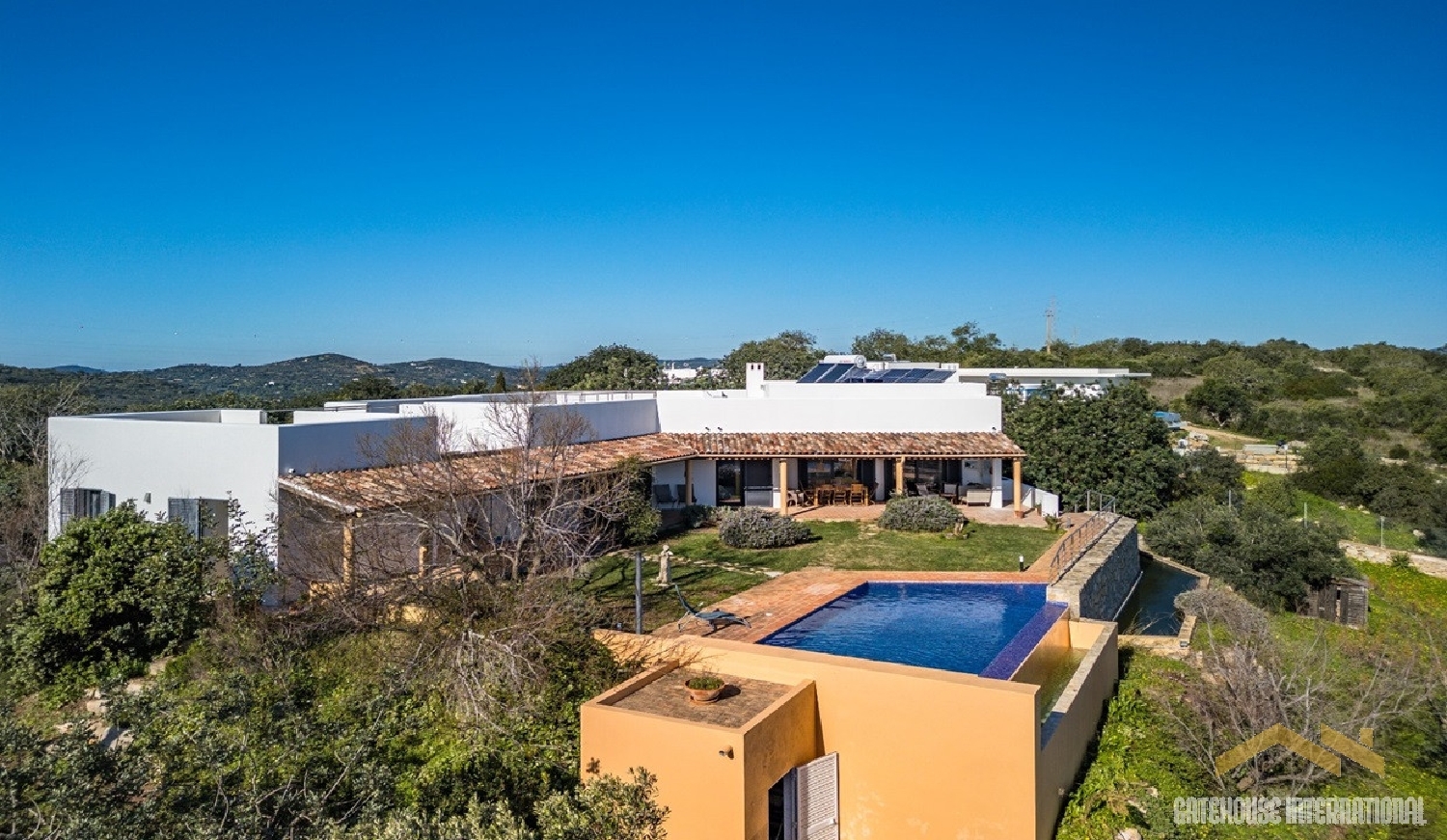 köpa hus Moncarapacho Olhão 3