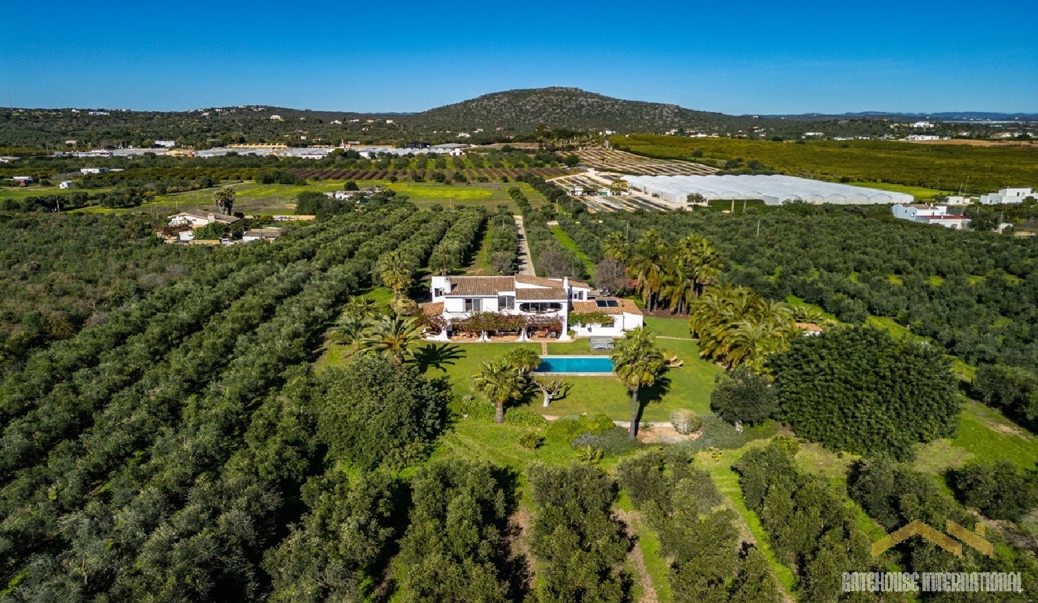 köpa hus Moncarapacho Olhão 1