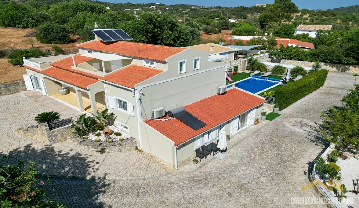  te koop huis Quarteira Loulé 2