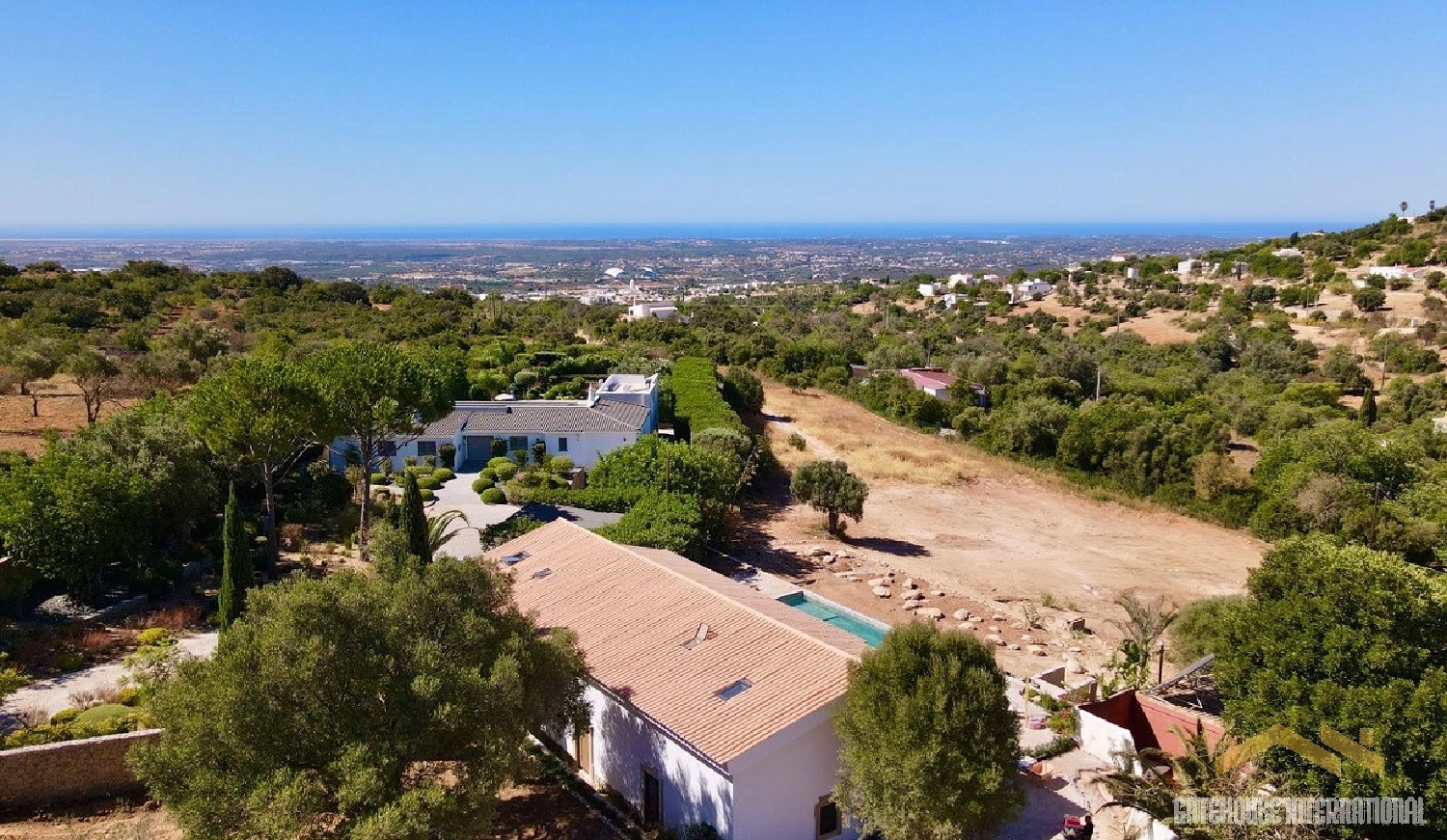 köpa hus Santa Bárbara de Nexe Faro 2