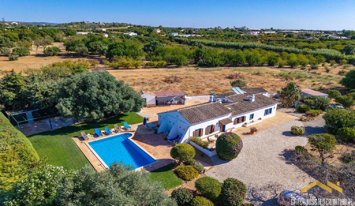  te koop huis Moncarapacho Olhão 1