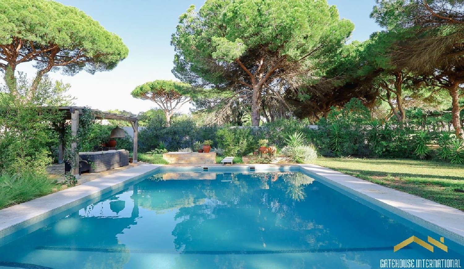 köpa hus Quarteira Loulé 5