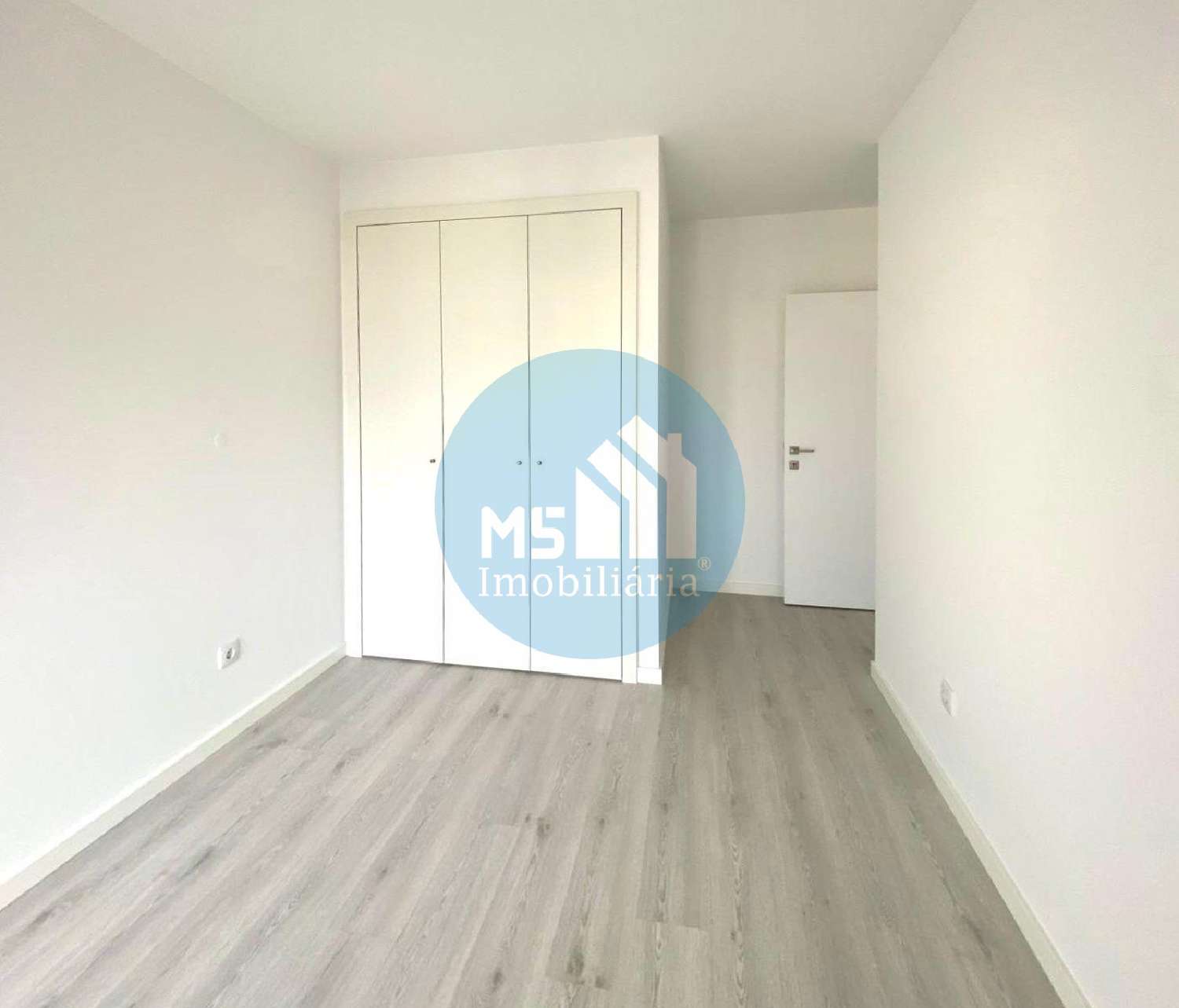  te koop appartement Corroios Seixal 2