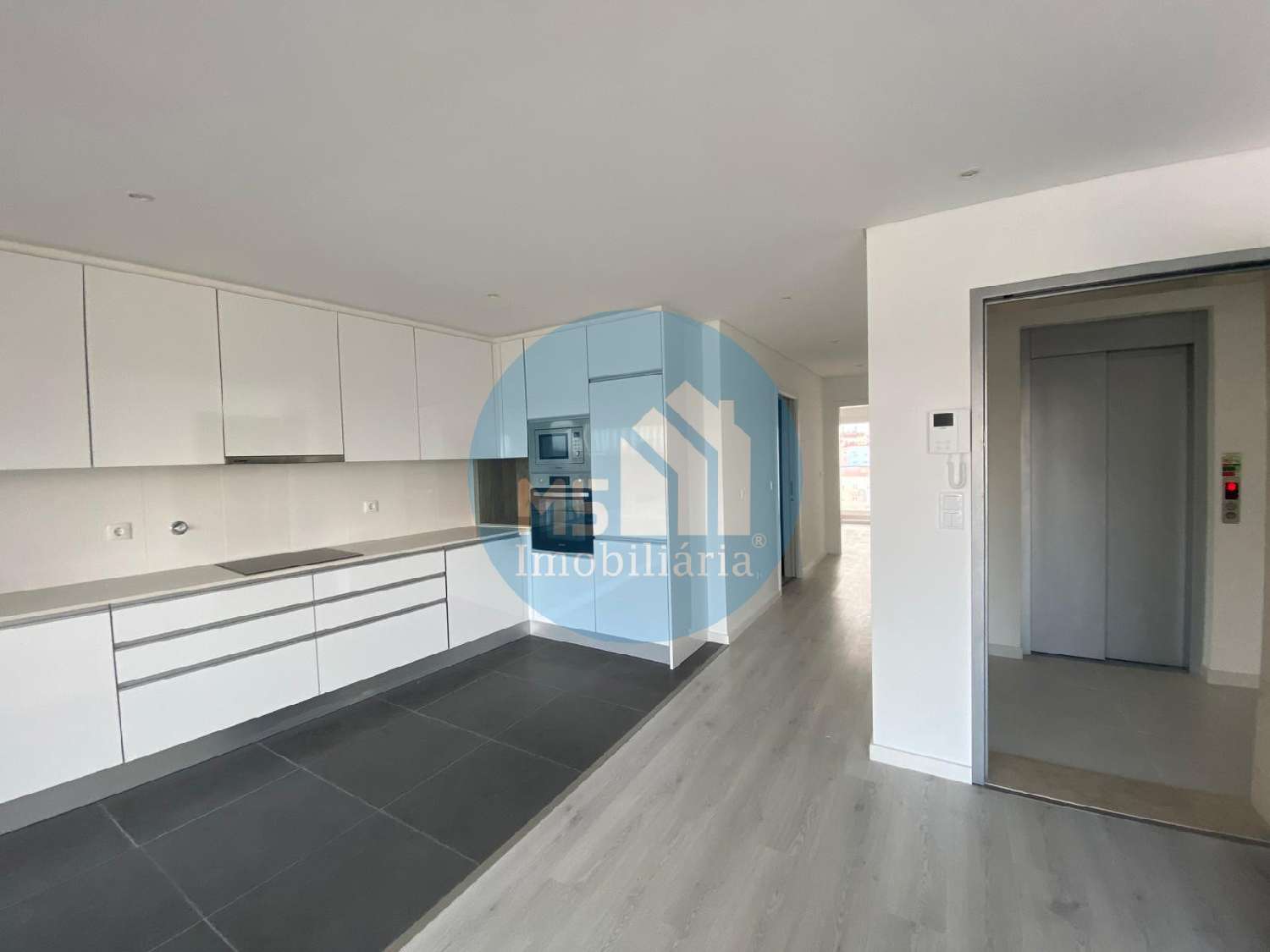  te koop appartement Corroios Seixal 8