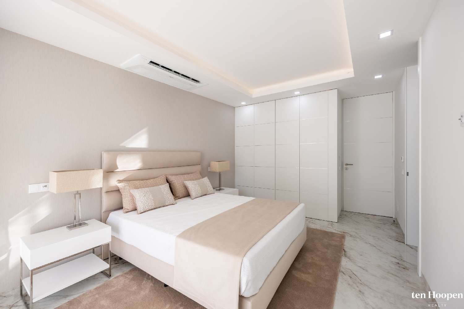  te koop appartement Lagos Lagos 8