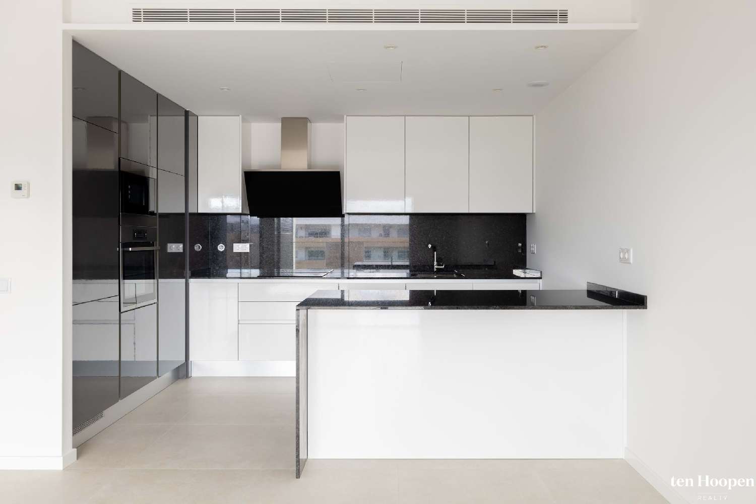  te koop appartement Lagos Lagos 5