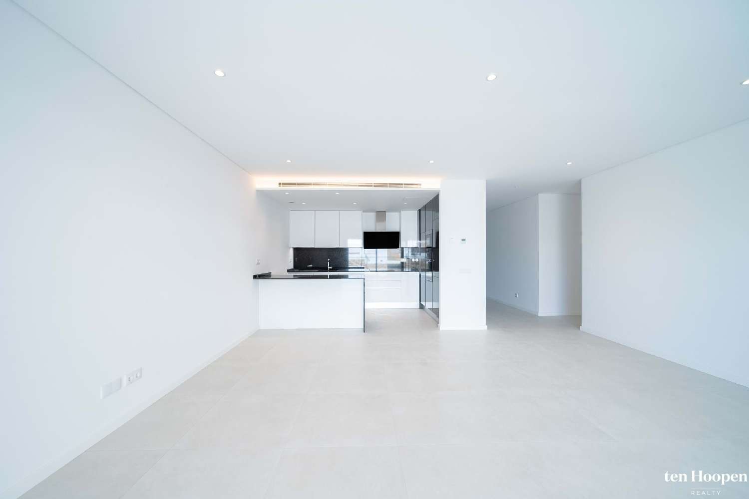  te koop appartement Lagos Lagos 8