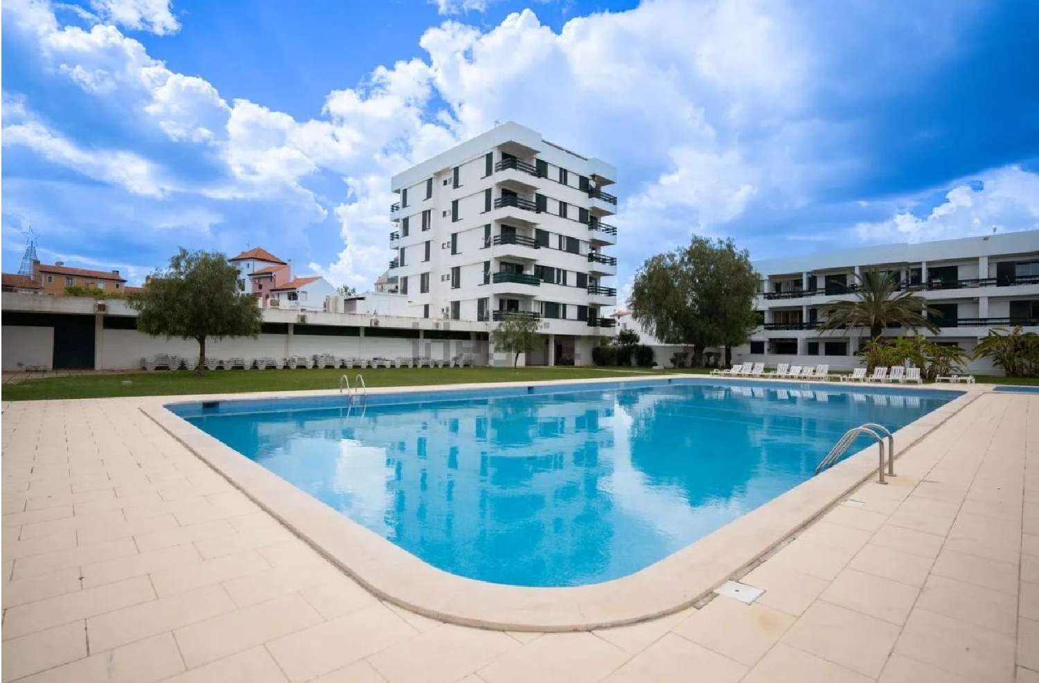  te koop appartement Quarteira Loulé 1