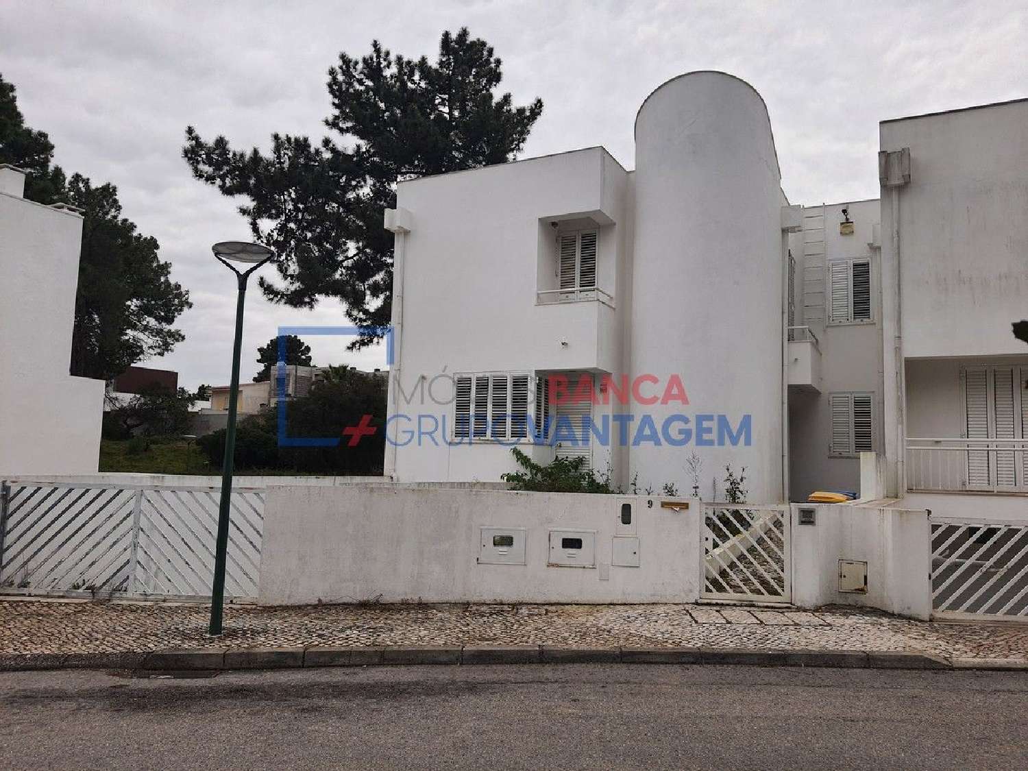  köpa hus Amora Seixal 1