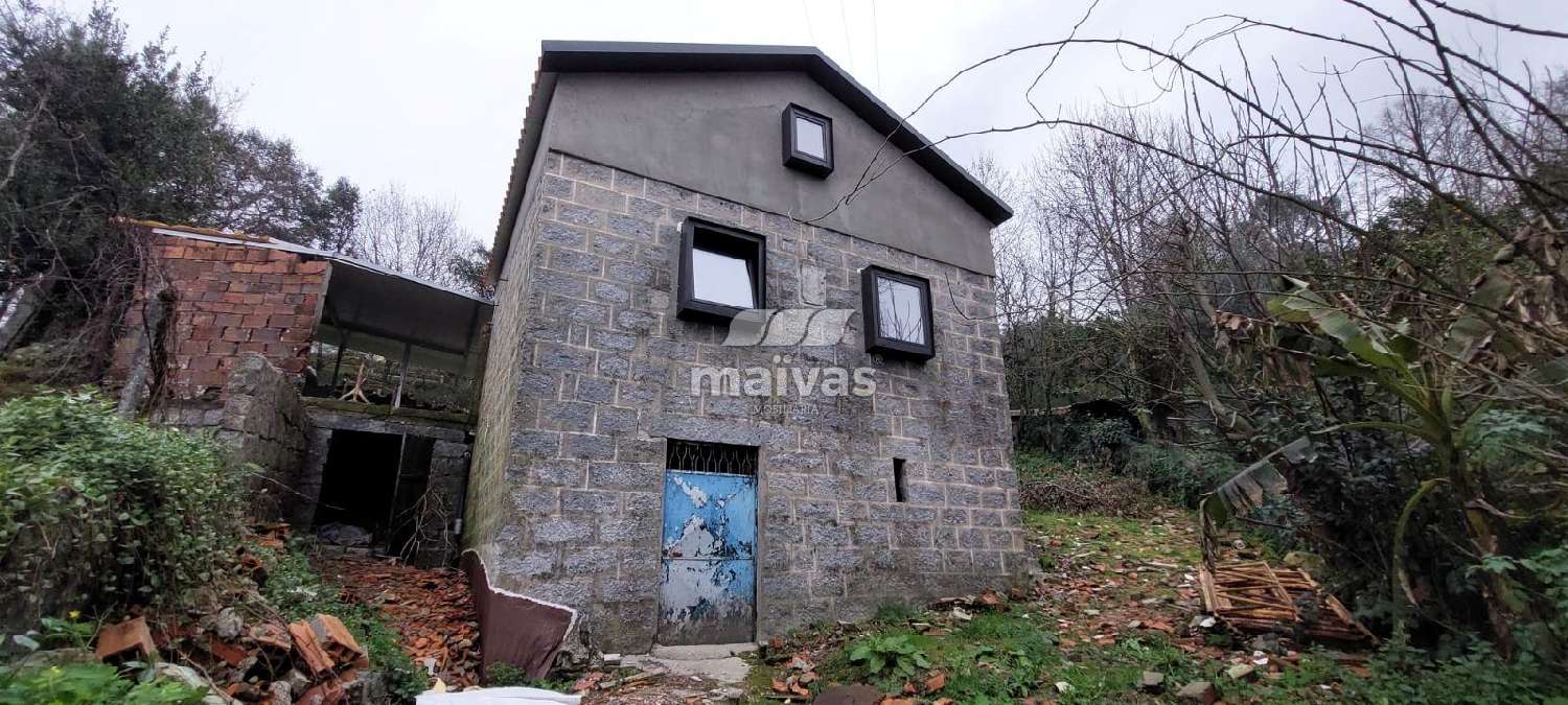  te koop huis Caldelas Amares 1
