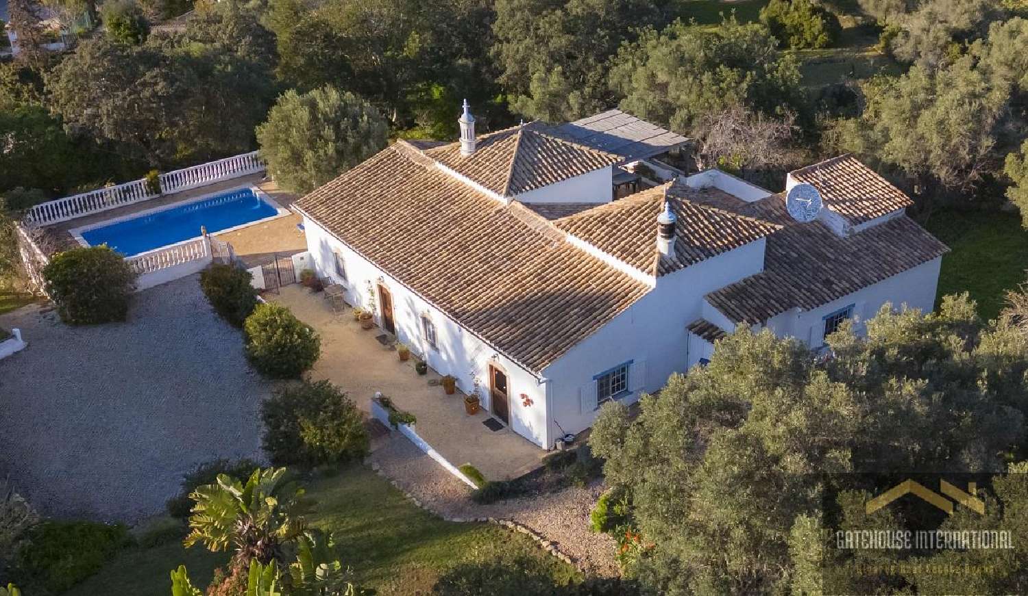  à venda casa Santa Bárbara de Nexe Faro 3