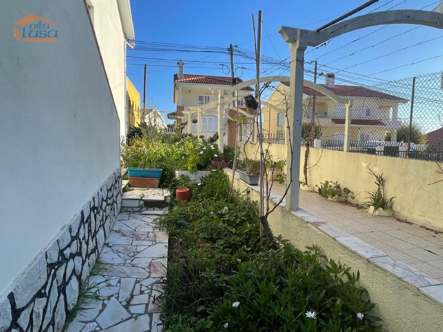 à venda casa Sobreda Almada 3