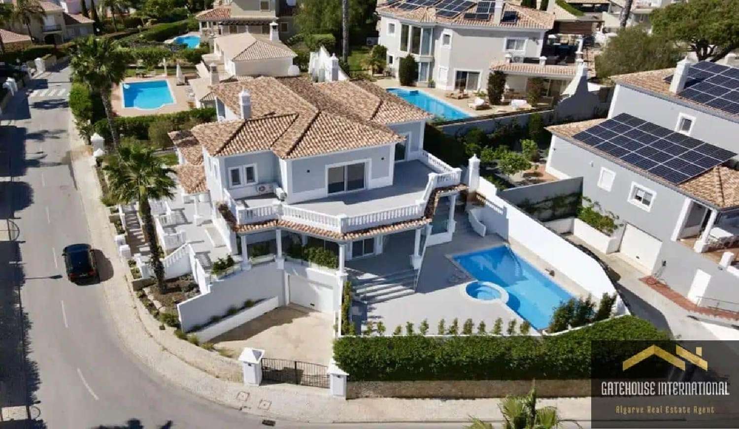  te koop huis Vale do Lobo Tondela 4