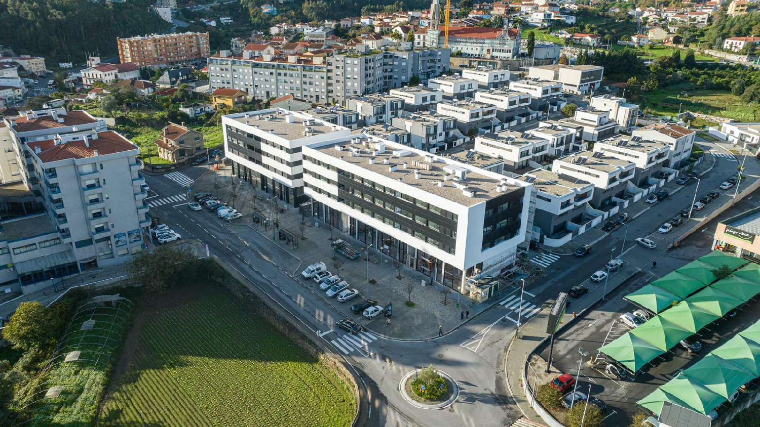  te koop winkel São Pedro da Cova Gondomar 3