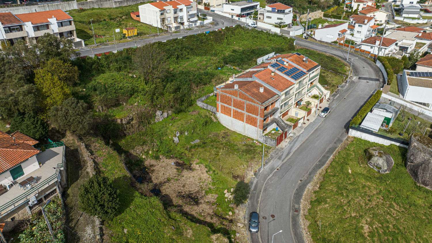  te koop terrein Aveleda Braga 5