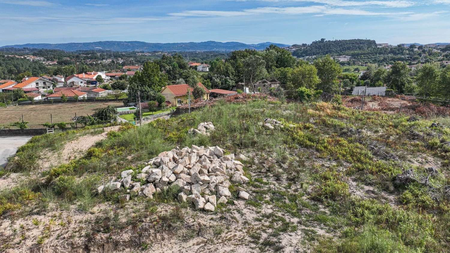  te koop terrein Geme Vila Verde 3