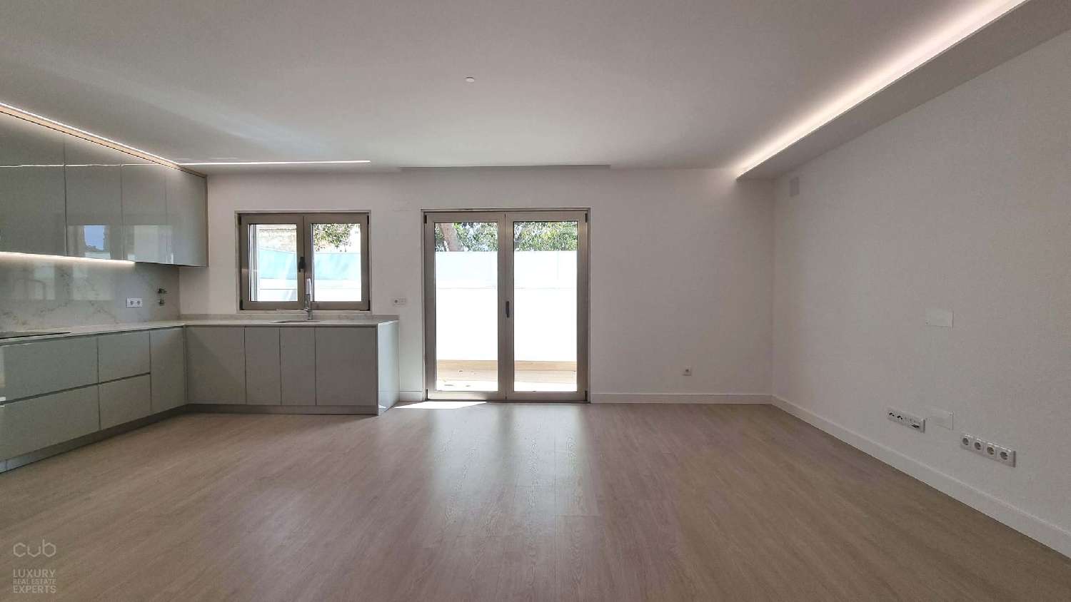  te koop appartement Almada Almada 4