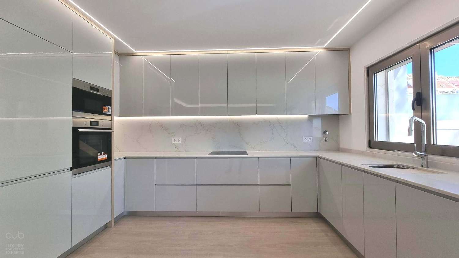  te koop appartement Almada Almada 5