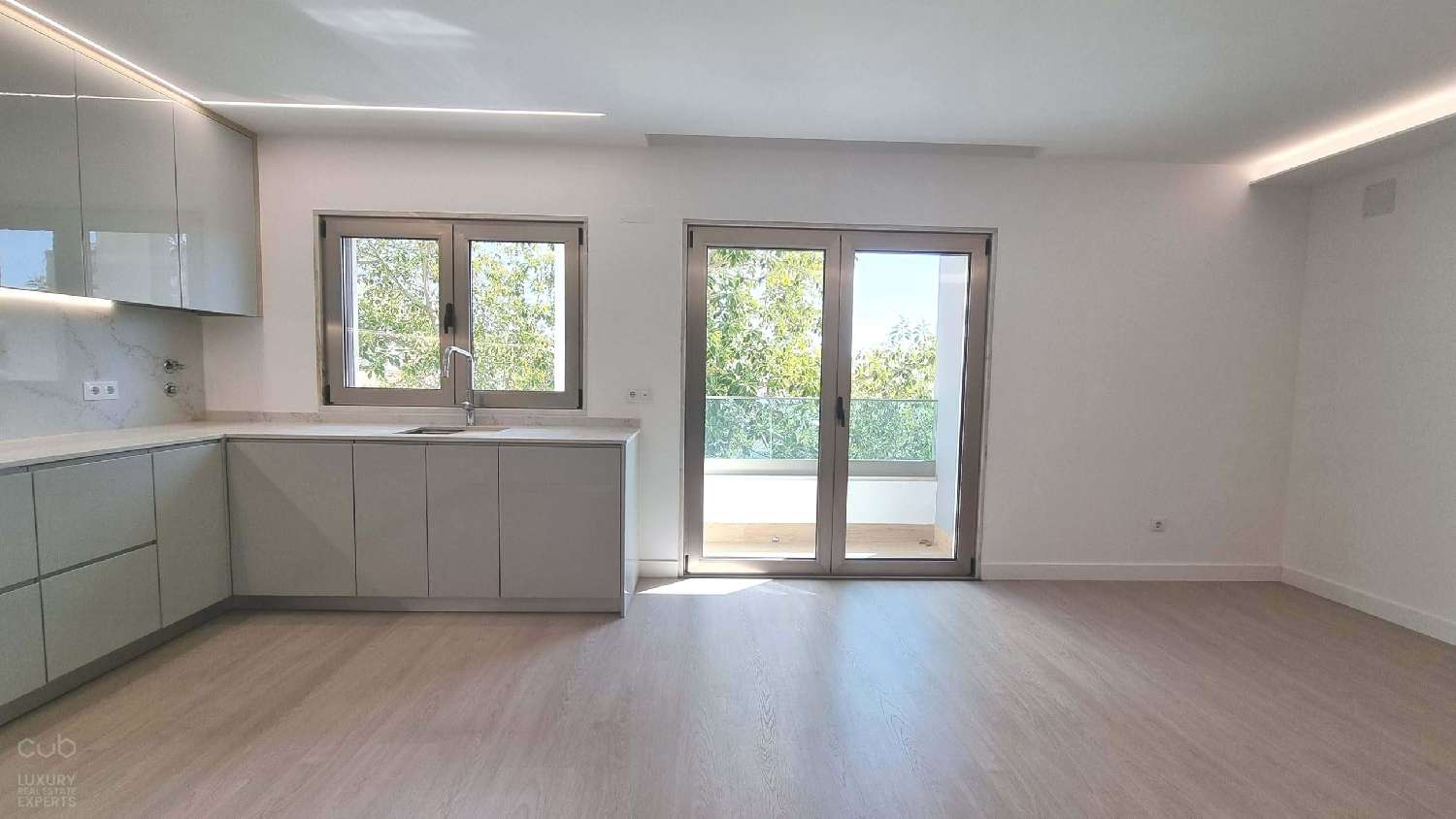  te koop appartement Almada Almada 6