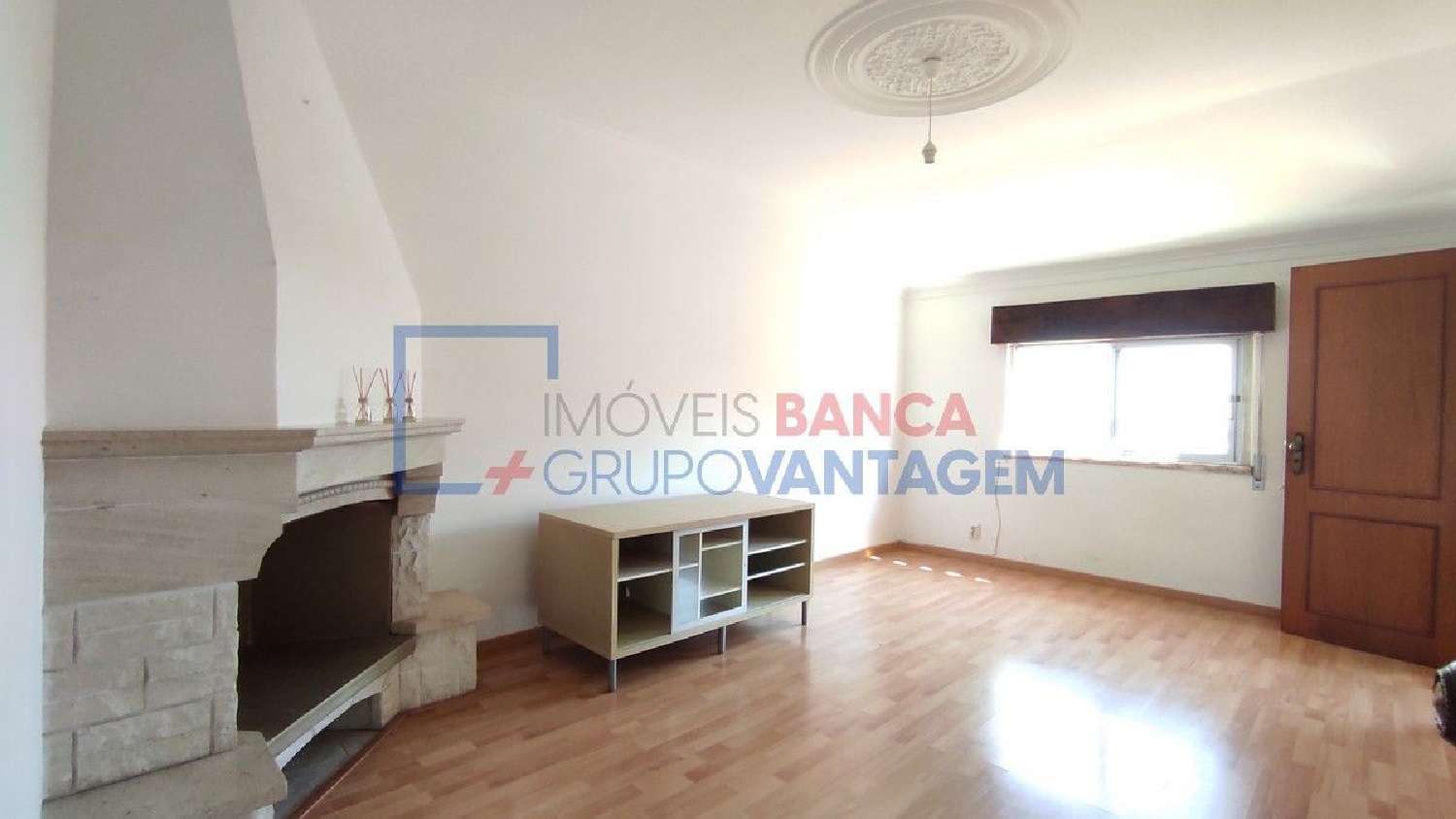  te koop appartement Famões Odivelas 3